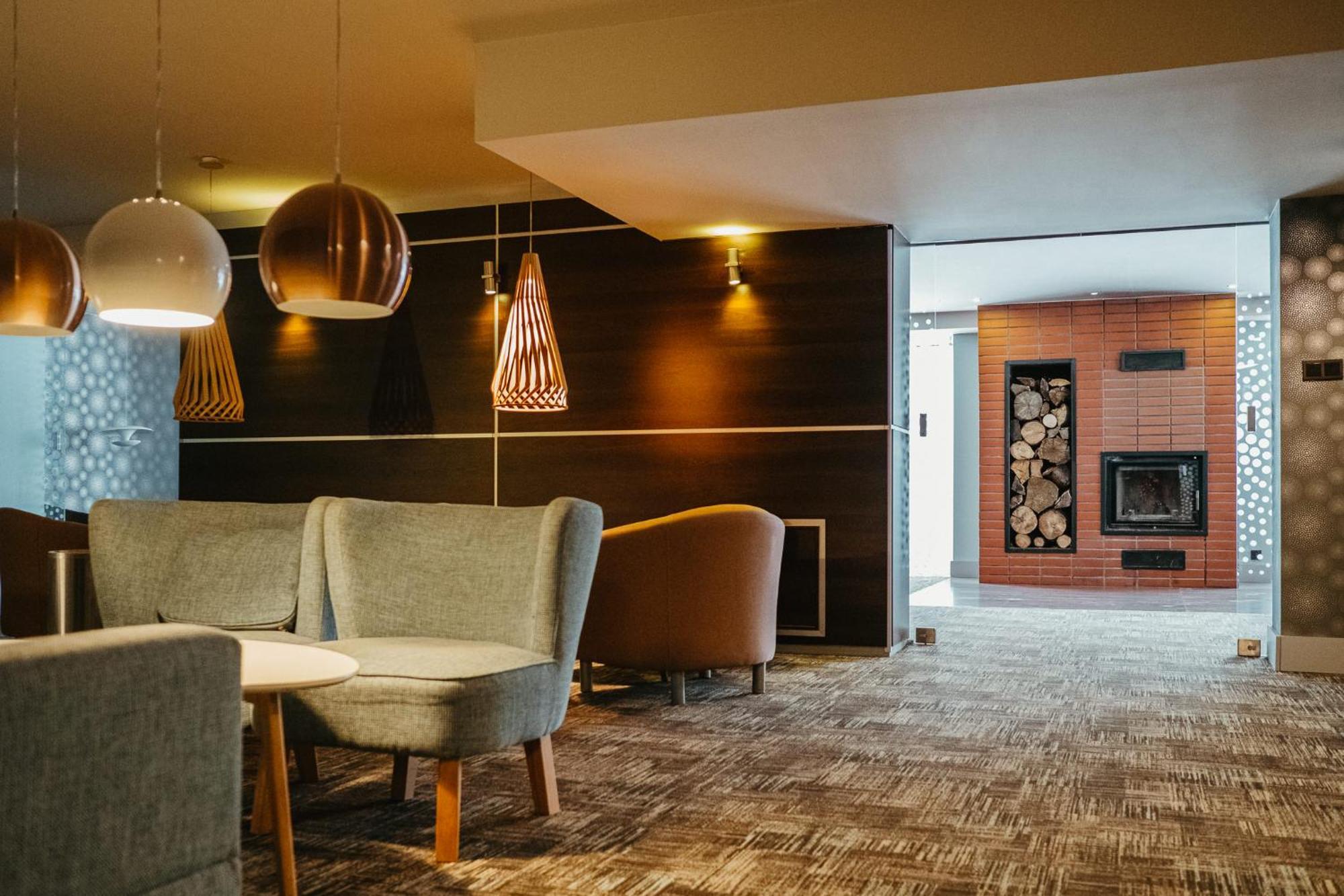 Akces Medical Fit & Spa Дзвижино Экстерьер фото